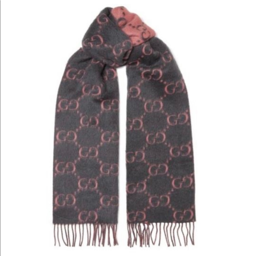 Perfect Gray GG Supreme Logo Print Fringed Alpaca Wool Scarf/Wrap